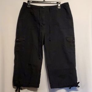 Appraisal Catgo Capri size 12 Black